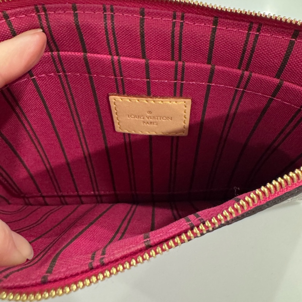 Louis Vuitton Brown Tan Monogram Clutch - Picture 2 of 6